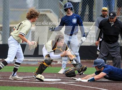 Thumbnail 2 in Loyola vs St Francis photogallery.