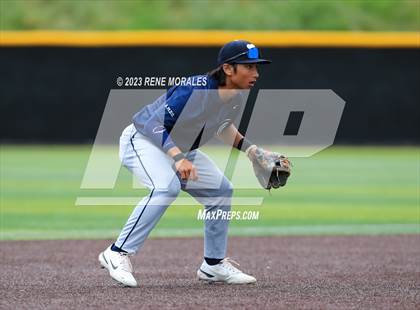 Thumbnail 2 in Loyola vs St Francis photogallery.