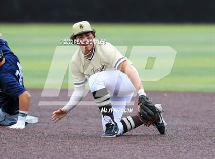 Thumbnail 2 in Loyola vs St Francis photogallery.