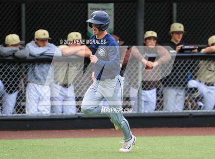 Thumbnail 2 in Loyola vs St Francis photogallery.