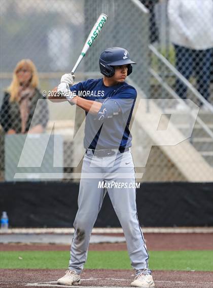 Thumbnail 2 in Loyola vs St Francis photogallery.