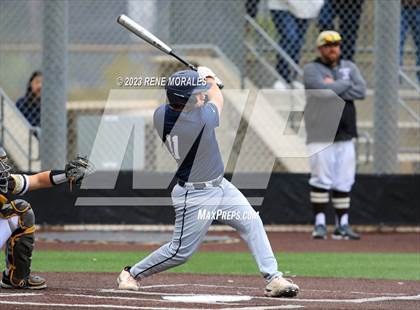 Thumbnail 3 in Loyola vs St Francis photogallery.