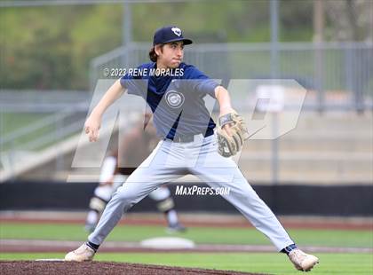 Thumbnail 3 in Loyola vs St Francis photogallery.