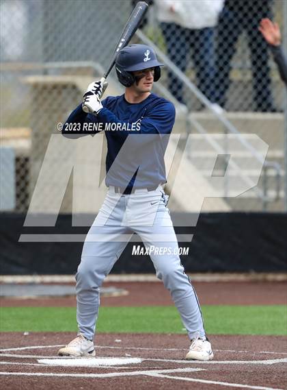 Thumbnail 1 in Loyola vs St Francis photogallery.