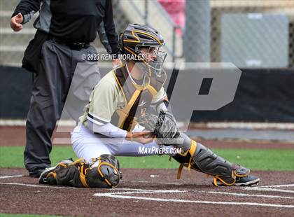 Thumbnail 3 in Loyola vs St Francis photogallery.