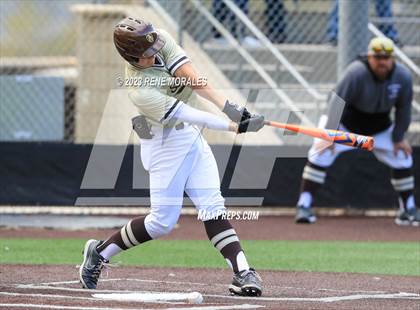Thumbnail 1 in Loyola vs St Francis photogallery.