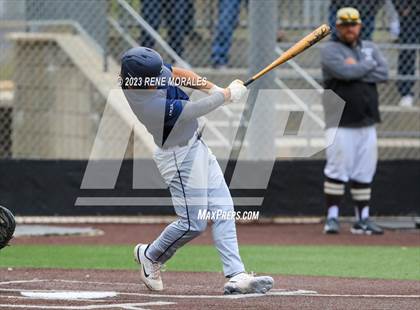 Thumbnail 1 in Loyola vs St Francis photogallery.