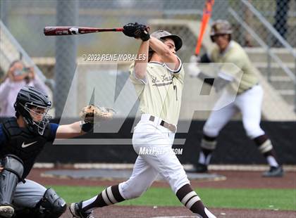 Thumbnail 3 in Loyola vs St Francis photogallery.