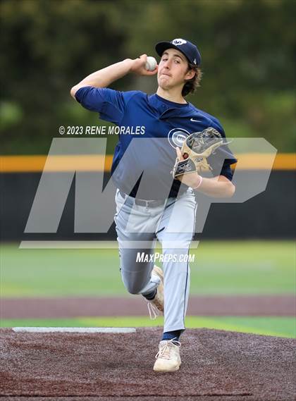 Thumbnail 3 in Loyola vs St Francis photogallery.