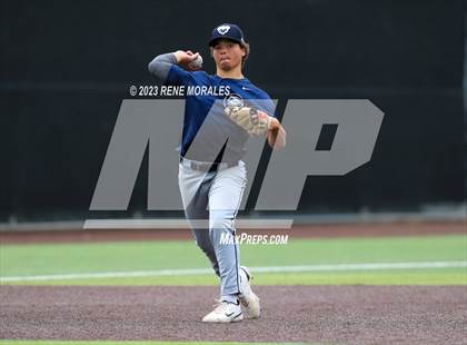 Thumbnail 3 in Loyola vs St Francis photogallery.