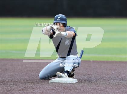Thumbnail 1 in Loyola vs St Francis photogallery.