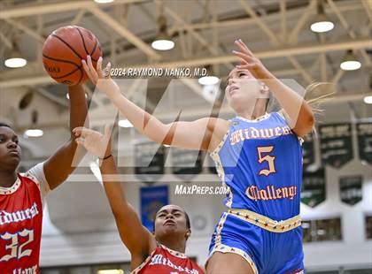 Thumbnail 2 in Midwest All-Star Challenge photogallery.