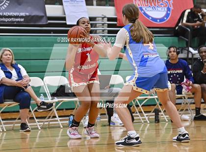 Thumbnail 2 in Midwest All-Star Challenge photogallery.