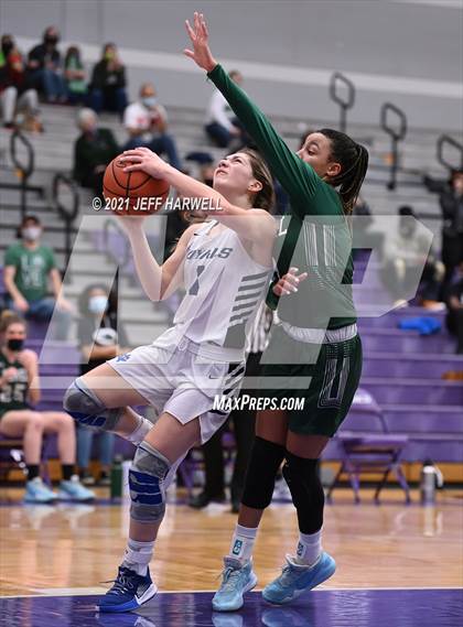 Thumbnail 2 in Cuyahoga Valley Christian Academy vs. Laurel (OHSAA D2 Regional Semifinal) photogallery.