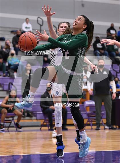 Thumbnail 1 in Cuyahoga Valley Christian Academy vs. Laurel (OHSAA D2 Regional Semifinal) photogallery.