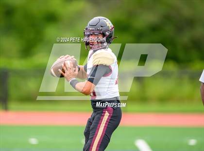 Thumbnail 2 in Iona Prep @ Delbarton photogallery.