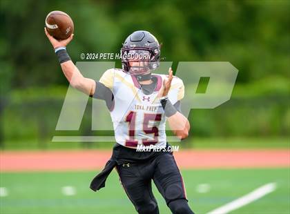 Thumbnail 2 in Iona Prep @ Delbarton photogallery.