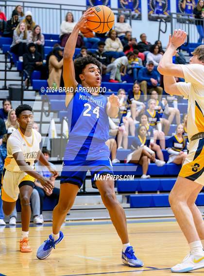 Thumbnail 2 in Mooresville @ South Iredell photogallery.