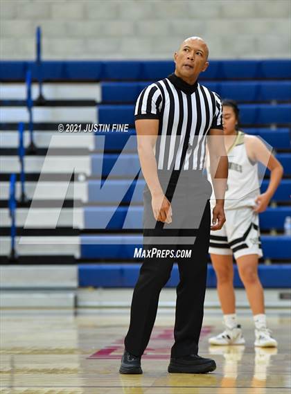 Thumbnail 2 in El Camino vs. Westview (CIF San Diego Section D1 Final) photogallery.