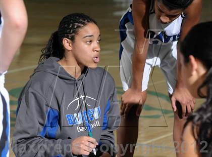 Thumbnail 2 in Inderkum vs. Davis (Ram Jam Winter Classic) photogallery.