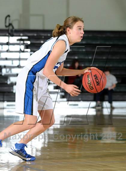 Thumbnail 2 in Inderkum vs. Davis (Ram Jam Winter Classic) photogallery.