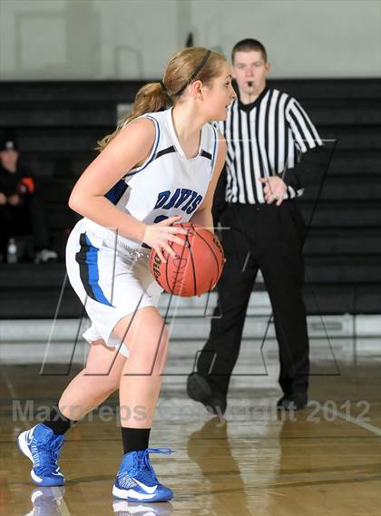 Thumbnail 1 in Inderkum vs. Davis (Ram Jam Winter Classic) photogallery.