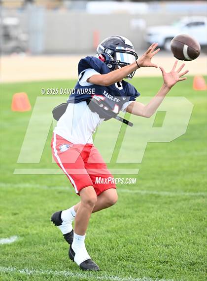 Thumbnail 3 in FR: Quartz Hill @ Lancaster photogallery.