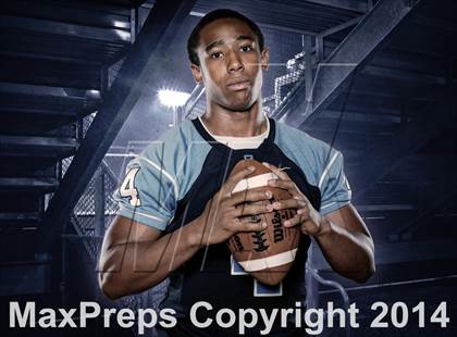 Thumbnail 1 in Centreville (2014 Preseason Top 25 Photo Shoot) photogallery.