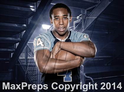 Thumbnail 2 in Centreville (2014 Preseason Top 25 Photo Shoot) photogallery.