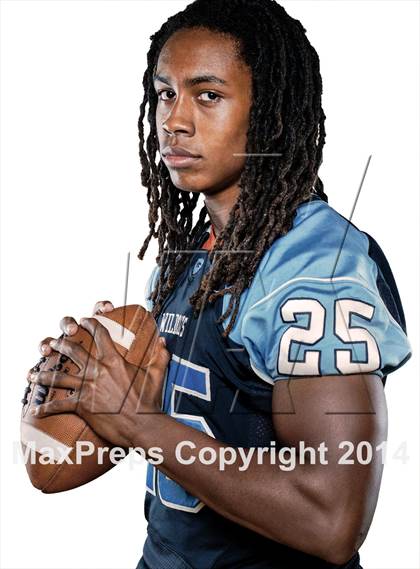 Thumbnail 2 in Centreville (2014 Preseason Top 25 Photo Shoot) photogallery.