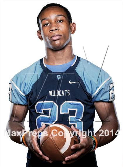 Thumbnail 1 in Centreville (2014 Preseason Top 25 Photo Shoot) photogallery.