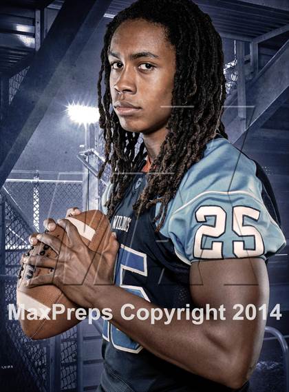 Thumbnail 2 in Centreville (2014 Preseason Top 25 Photo Shoot) photogallery.