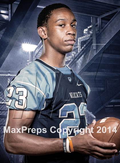 Thumbnail 3 in Centreville (2014 Preseason Top 25 Photo Shoot) photogallery.