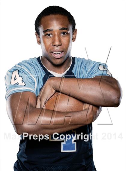 Thumbnail 1 in Centreville (2014 Preseason Top 25 Photo Shoot) photogallery.