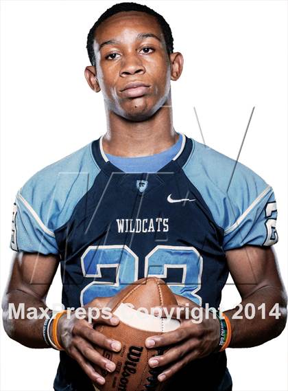 Thumbnail 1 in Centreville (2014 Preseason Top 25 Photo Shoot) photogallery.