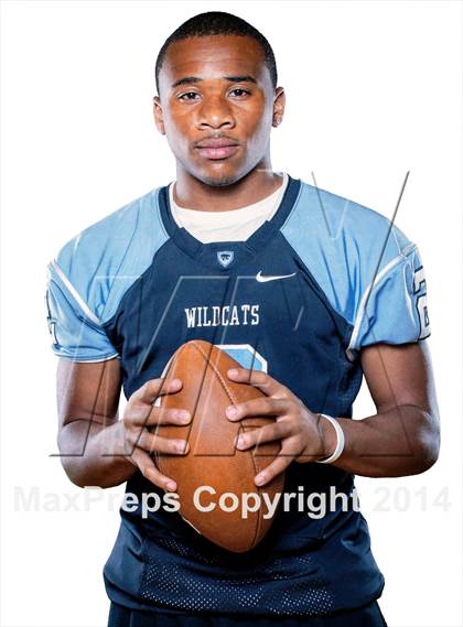 Thumbnail 2 in Centreville (2014 Preseason Top 25 Photo Shoot) photogallery.