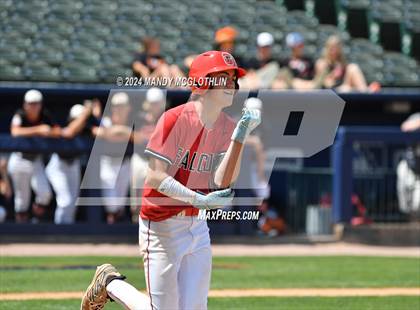 Thumbnail 2 in Altamont vs. Gibson City-Melvin-Sibley (IHSA 1A Semifinal) photogallery.