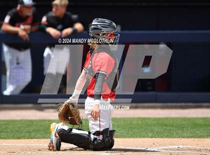 Thumbnail 2 in Altamont vs. Gibson City-Melvin-Sibley (IHSA 1A Semifinal) photogallery.