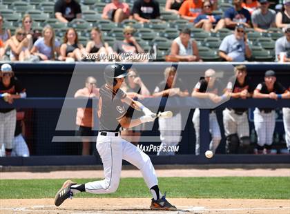 Thumbnail 2 in Altamont vs. Gibson City-Melvin-Sibley (IHSA 1A Semifinal) photogallery.