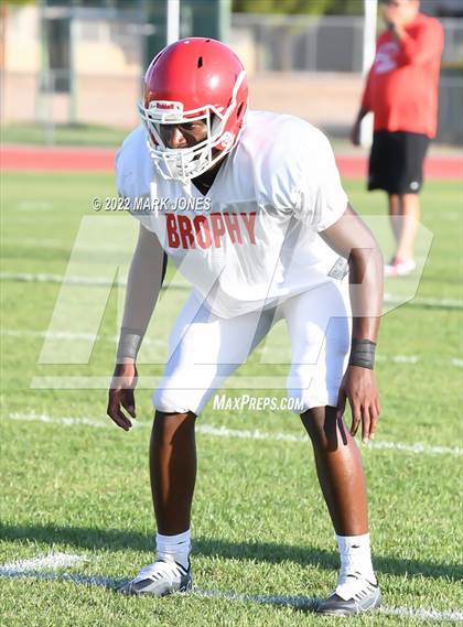Thumbnail 2 in Queen Creek vs. Brophy College Prep (Scrimmage)  photogallery.
