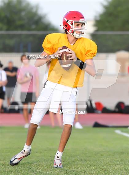 Thumbnail 3 in Queen Creek vs. Brophy College Prep (Scrimmage)  photogallery.