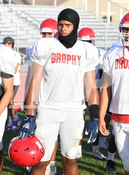 Thumbnail 3 in Queen Creek vs. Brophy College Prep (Scrimmage)  photogallery.