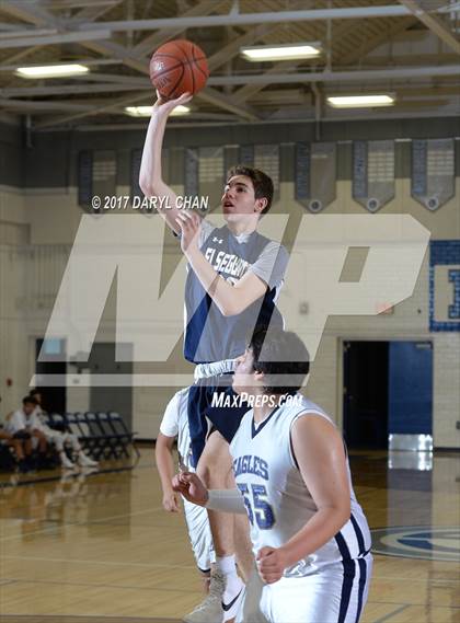 Thumbnail 3 in South El Monte vs El Segundo (Cal High Tournament) photogallery.
