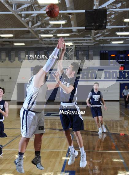 Thumbnail 2 in South El Monte vs El Segundo (Cal High Tournament) photogallery.