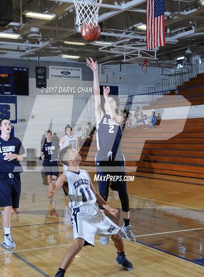 Thumbnail 2 in South El Monte vs El Segundo (Cal High Tournament) photogallery.