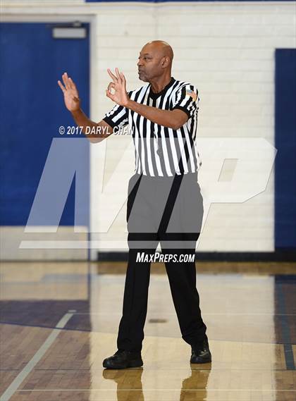 Thumbnail 2 in South El Monte vs El Segundo (Cal High Tournament) photogallery.
