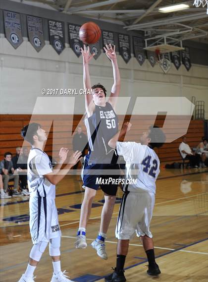 Thumbnail 1 in South El Monte vs El Segundo (Cal High Tournament) photogallery.