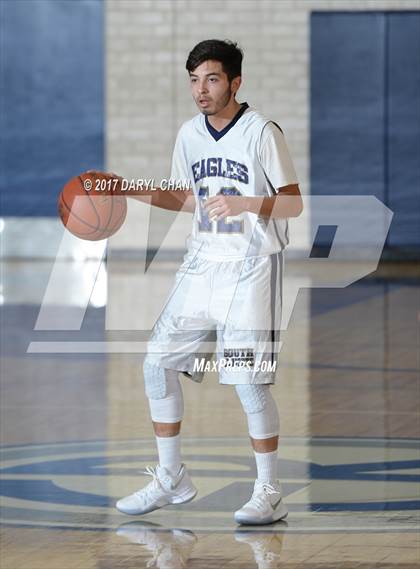 Thumbnail 1 in South El Monte vs El Segundo (Cal High Tournament) photogallery.