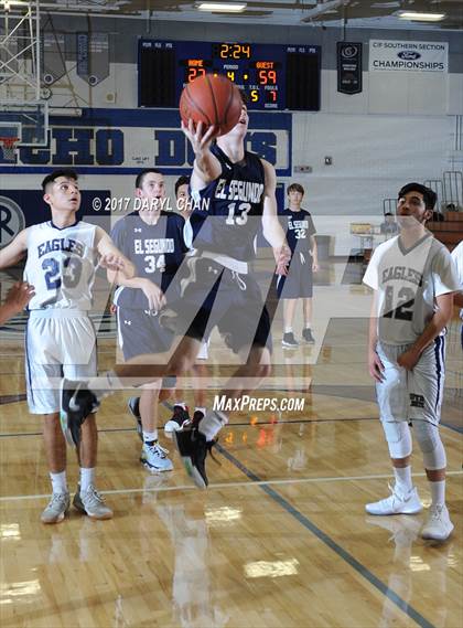 Thumbnail 3 in South El Monte vs El Segundo (Cal High Tournament) photogallery.