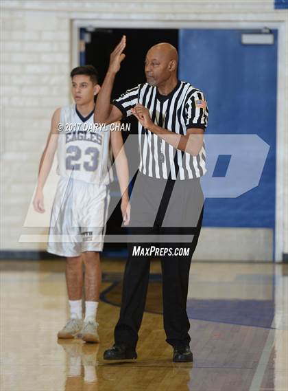 Thumbnail 3 in South El Monte vs El Segundo (Cal High Tournament) photogallery.